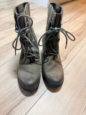 Sorel Joan of Arctic Wedge II Quarry Gray Leather Boots Women’s Size 8